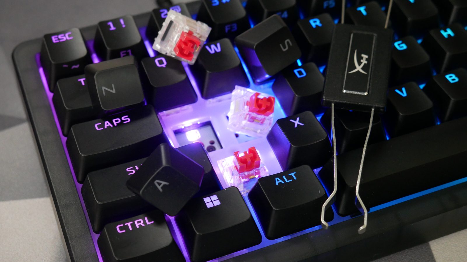 Klávesnice HyperX Origins 2 65 láká na nízkou odezvu a přizpůsobitelnost