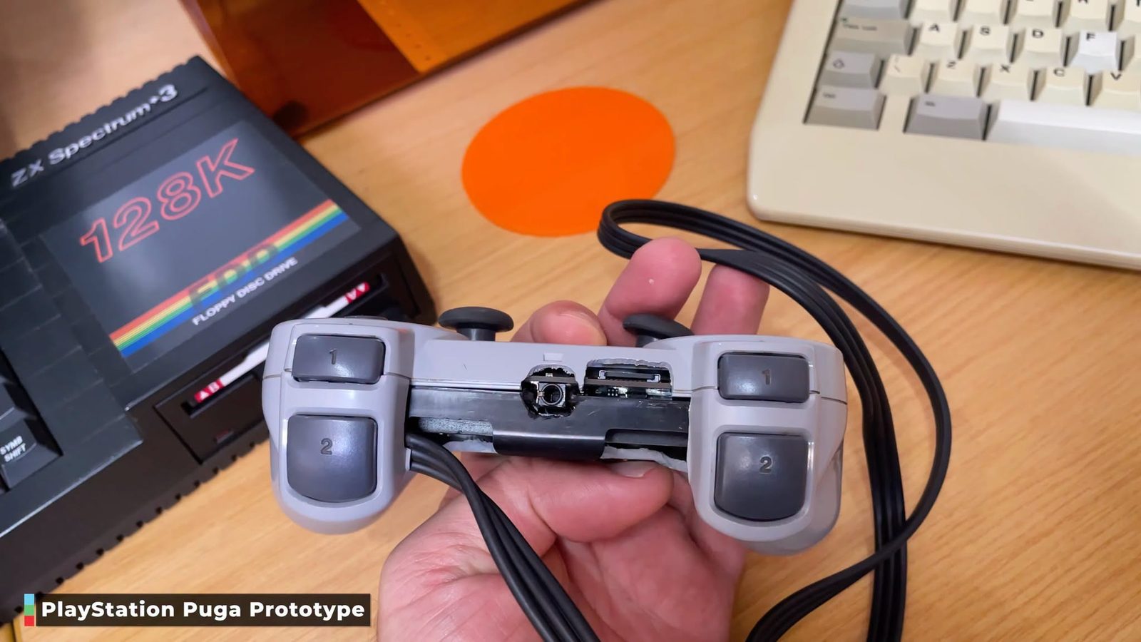 Místo konzole jen ovladač: Objevil se doposud neviděný PlayStation Puga